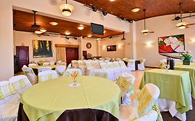 Hotel Casa Roland San Jose
